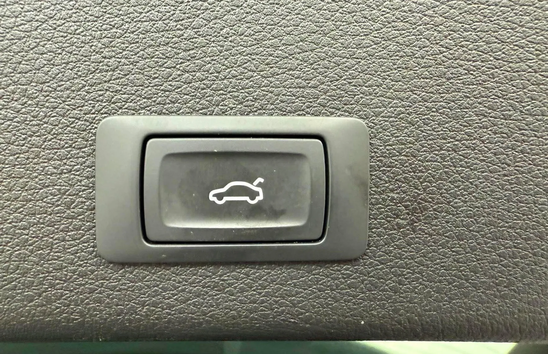 Zunanja slika - Audi e-tron - 55 quattro Advanced.KAMERA.LED.USNJE.NAVI.4X4.ACC - 9