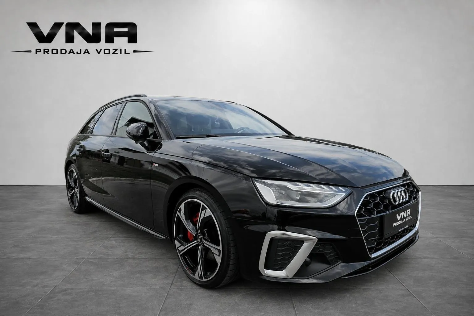 Zunanja slika - Audi A4 Avant - TDI S-LINE |MATRIX|NAVI|LANE|KAMERA|TEMPOMAT|TOP| - 3