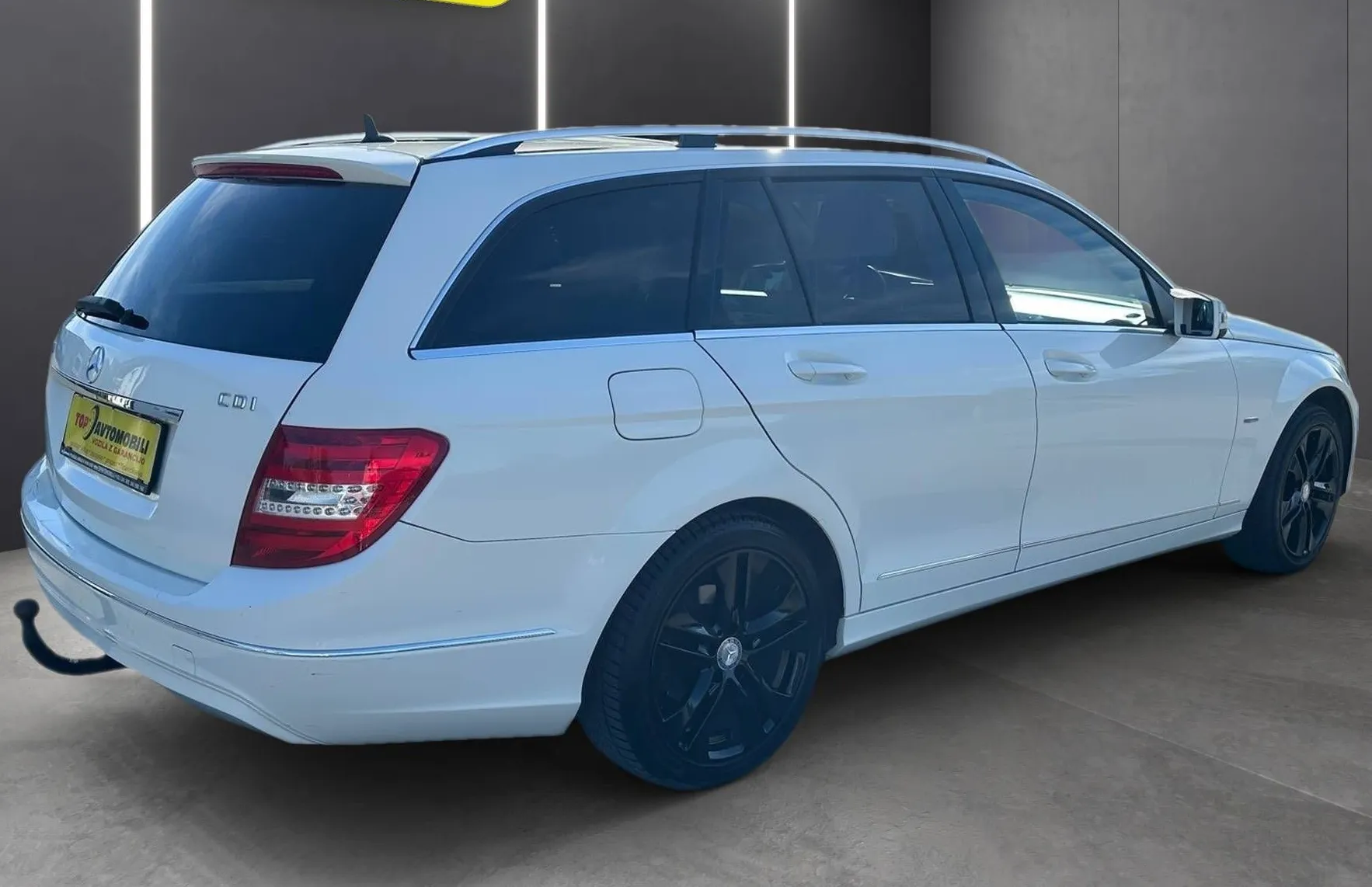 Zunanja slika - Mercedes-Benz C-Razred - C 200 CDI MOŽNOST FINANCIRANJA BREZ POLOGA - 8