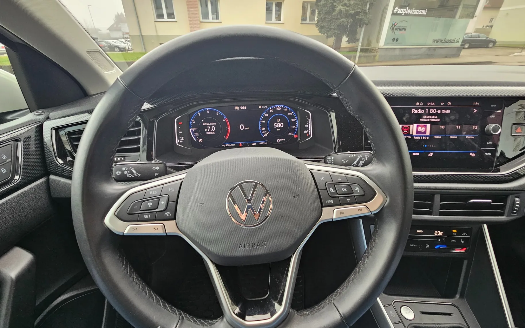 Zunanja slika - Volkswagen Taigo - 1.0 TSI 4ALL 85kW - 9