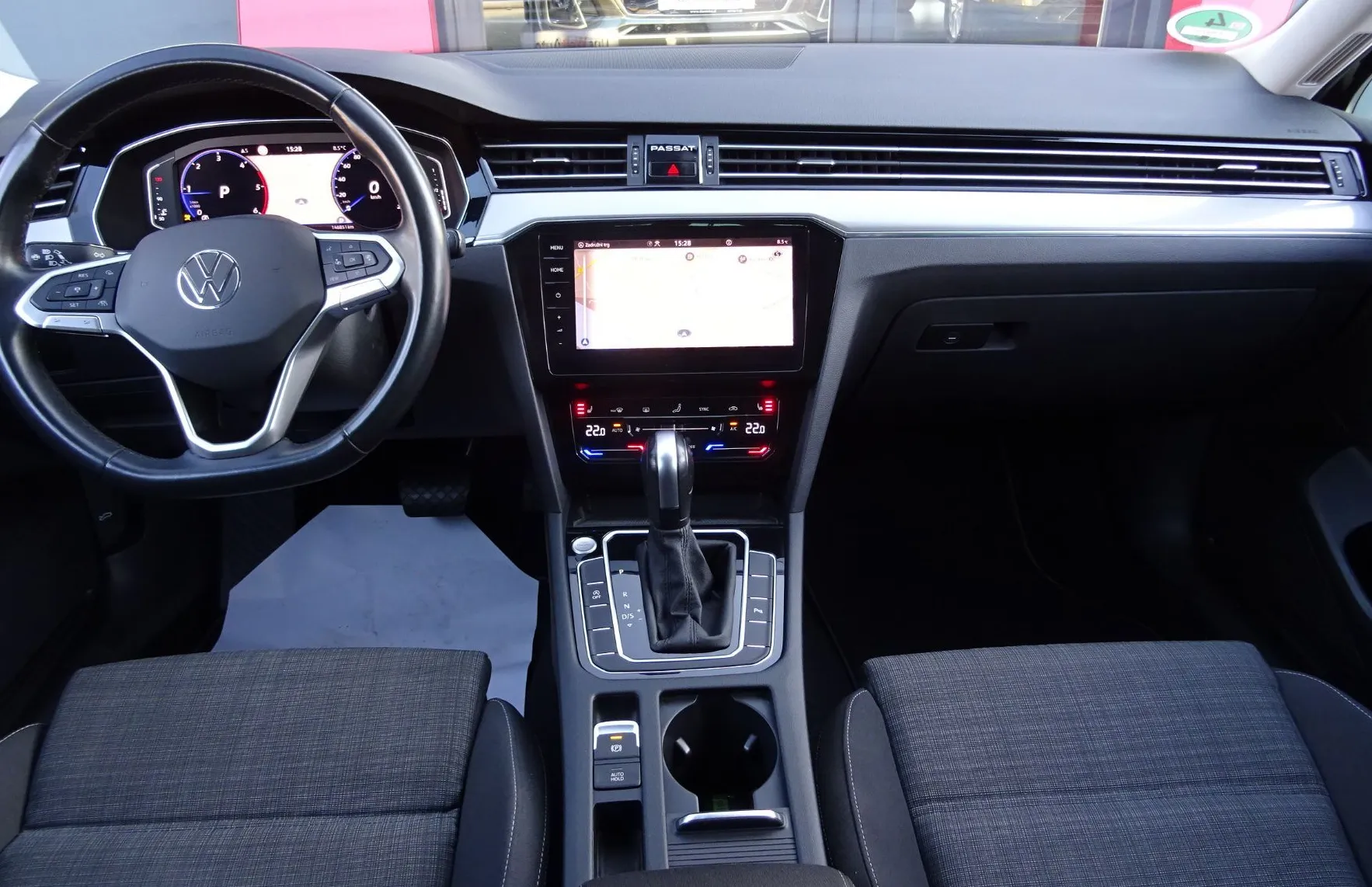 Zunanja slika - Volkswagen Passat - Variant 2.0 TDI DSG BUSINESS 200KM - VLEČNA KLJUKA - - 13