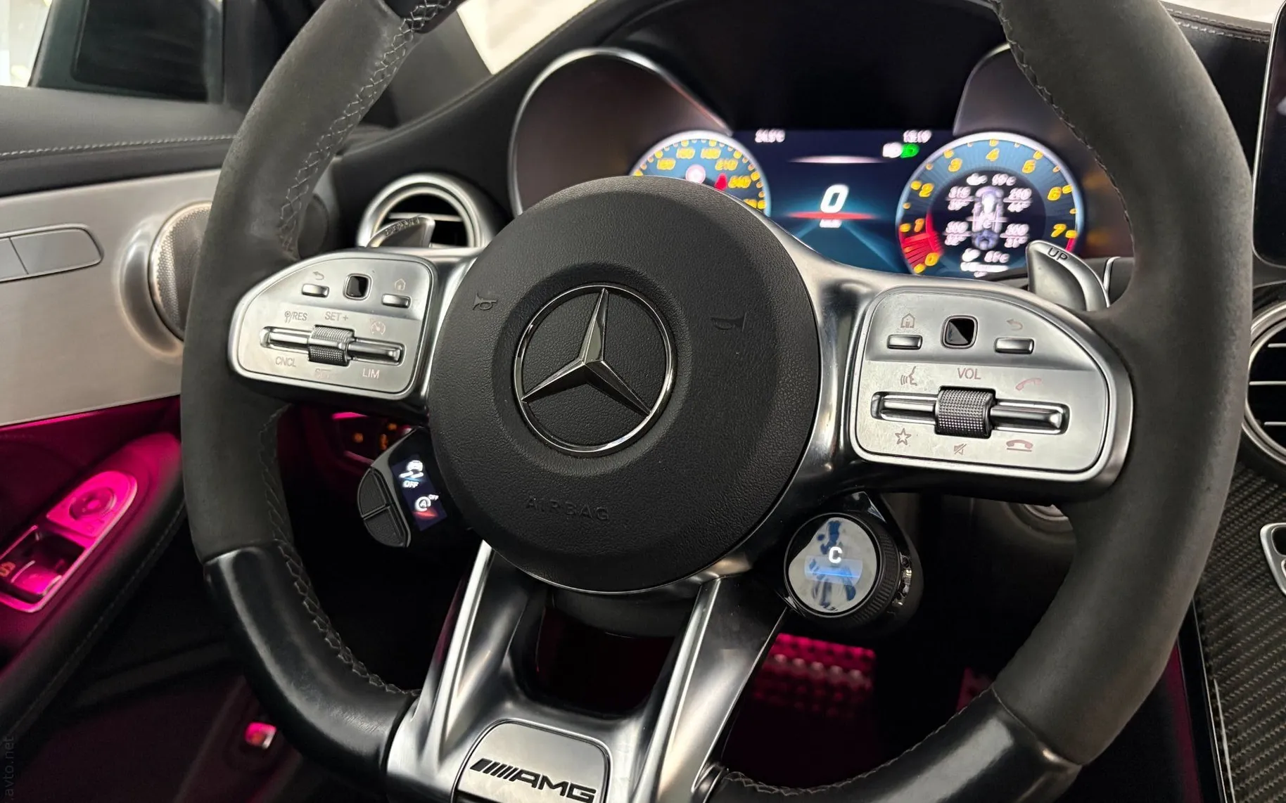 Notranja slika - Mercedes-Benz C-Razred - 63S AMG Coupe... - 11