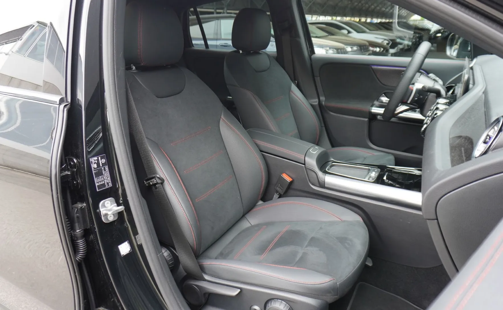 Zunanja slika - Mercedes-Benz GLA-Razred - GLA 200 d AMG Line Avt. - 12