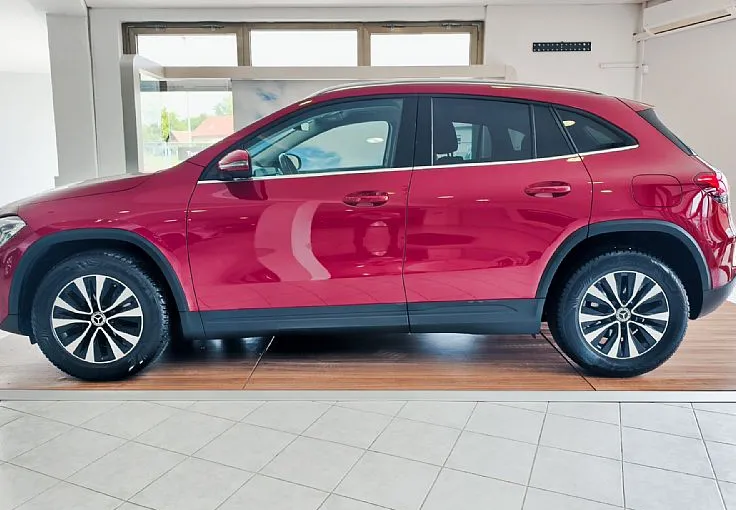 Zunanja slika - Mercedes-Benz GLA-Razred - GLA 200-AKT.TEMP-MRT.KOT-360KAM-AVT.PRT-LED-VIDEO - 3