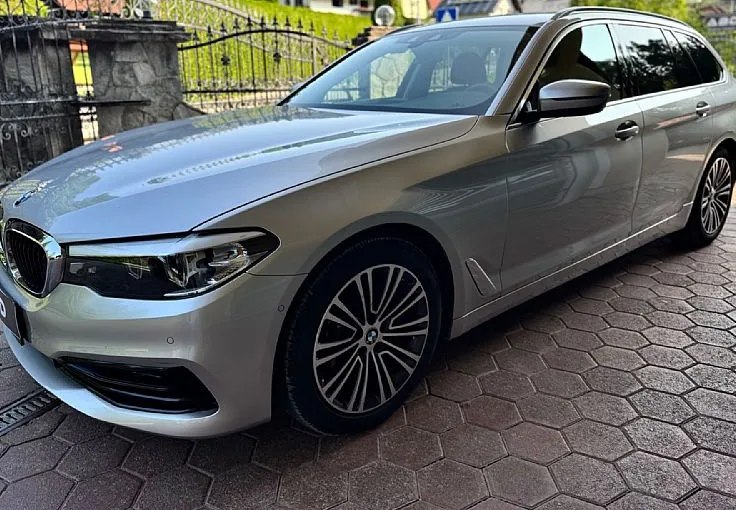 Zunanja slika - BMW Serija 5 - Touring: 530d Xdrive individual Led radar memory kamera - 1