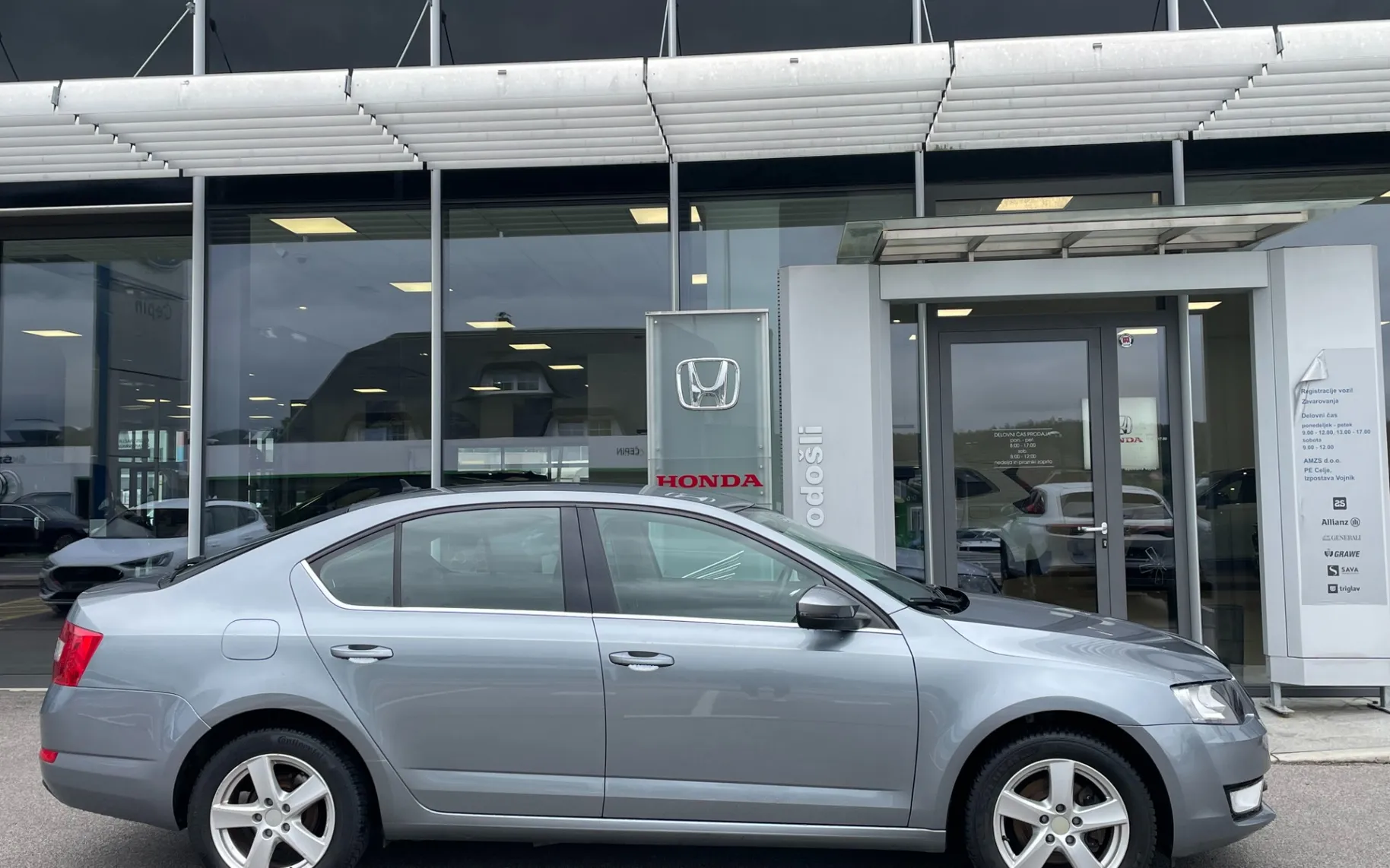 Zunanja slika - Škoda Octavia - 1,6 TDI Active - 4