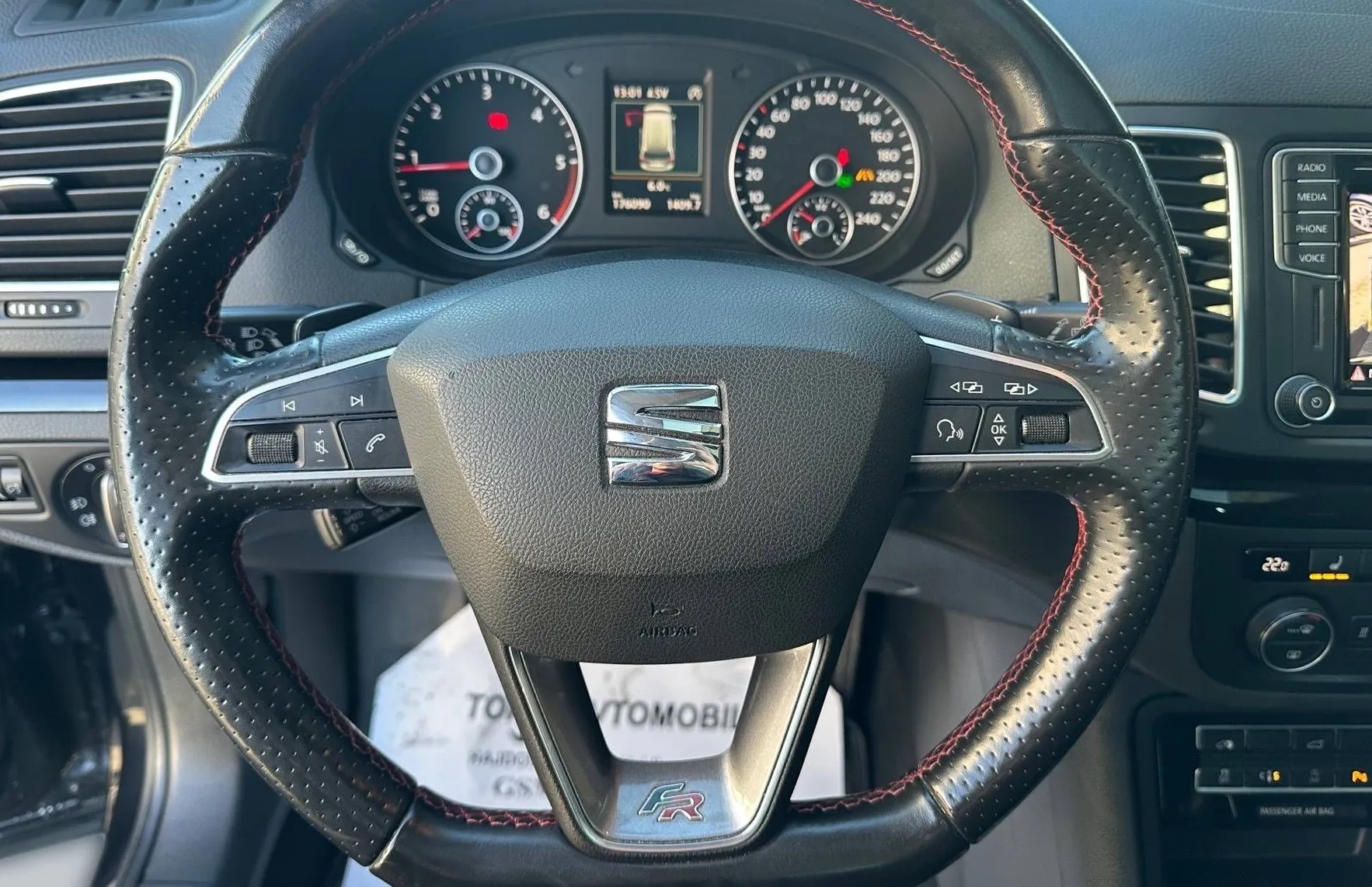 Zunanja slika - Seat Alhambra - 2.0 TDI FR LINE XENON AUT NAVI PDC KAM 7 SEDEŽEV . - 16