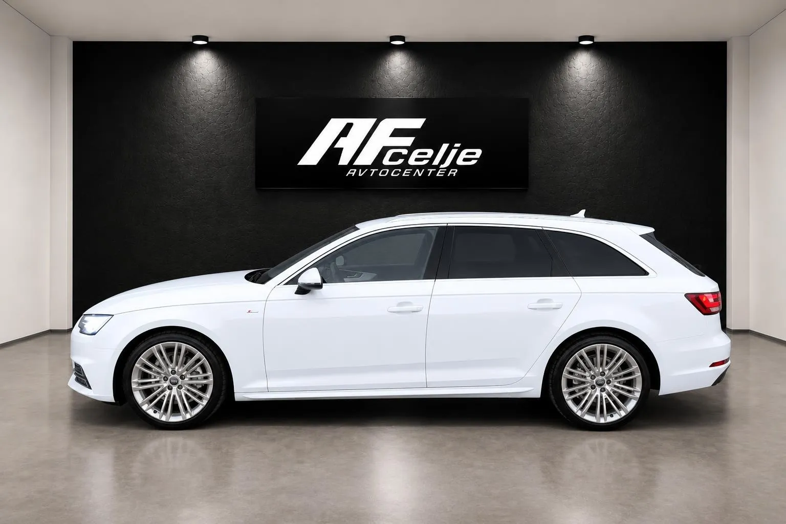 Zunanja slika - Audi A4 Avant - 2.0 TDI-AUT-3X S LINE-MASAŽA-LIZING ZA TUJCE - 6