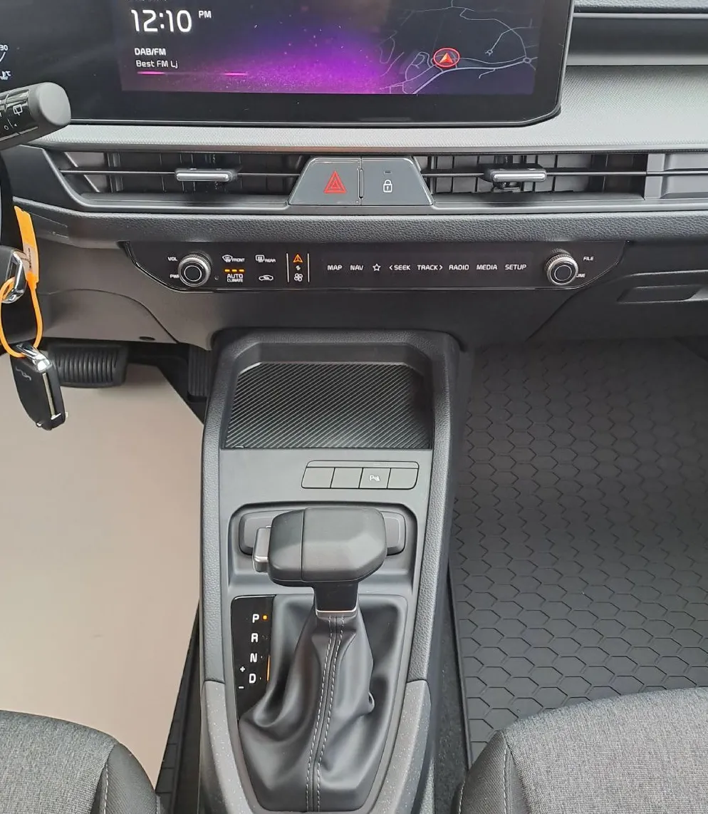 Zunanja slika - KIA Stonic - 1.0 T-GDi 73.6 kW  100 KM  EX Pulse DCT - 10