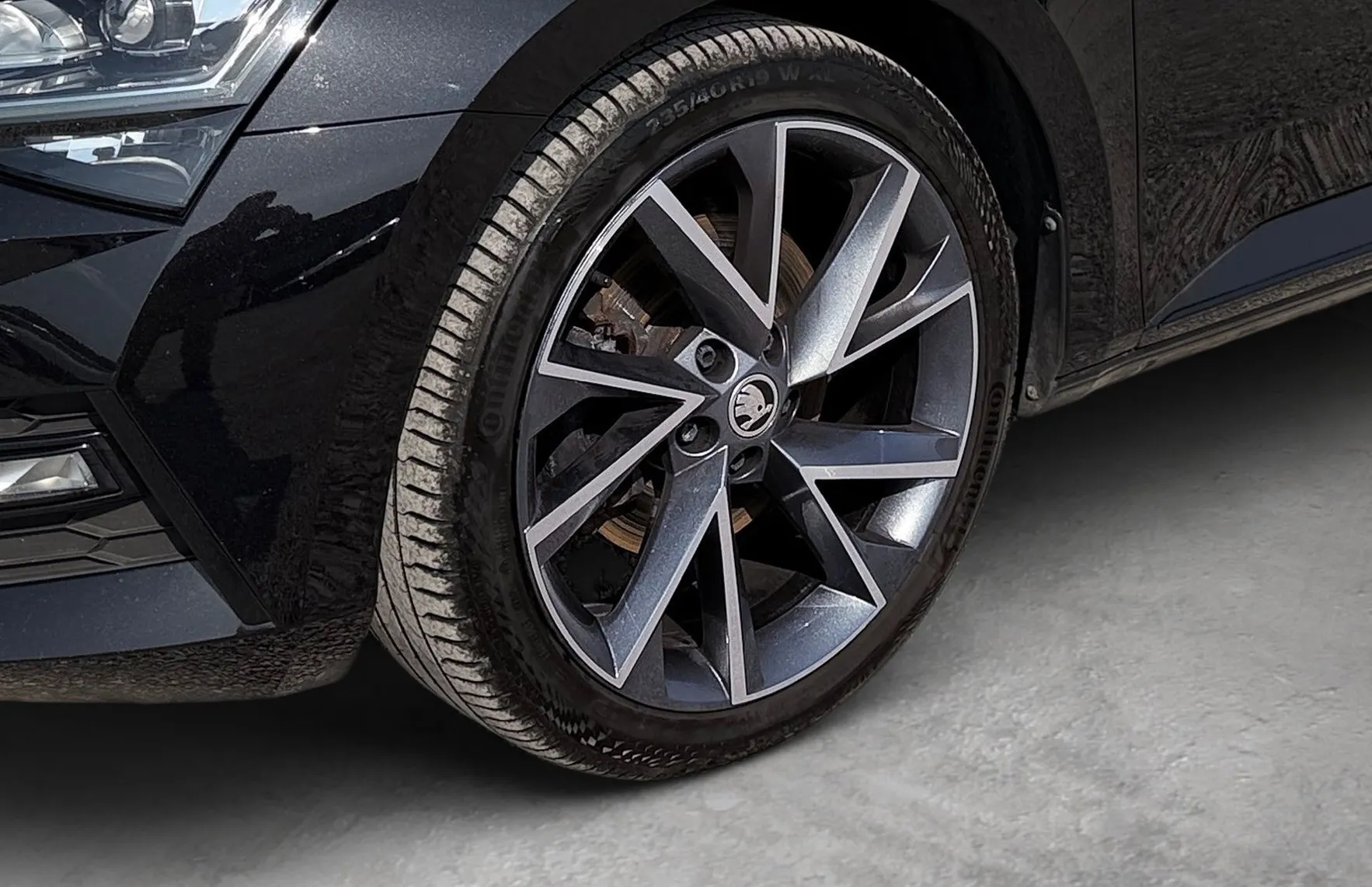 Zunanja slika - Škoda Superb - 2.0 TDI Sportline Combi DSG 147kW-Matrix-Kamera... - 6