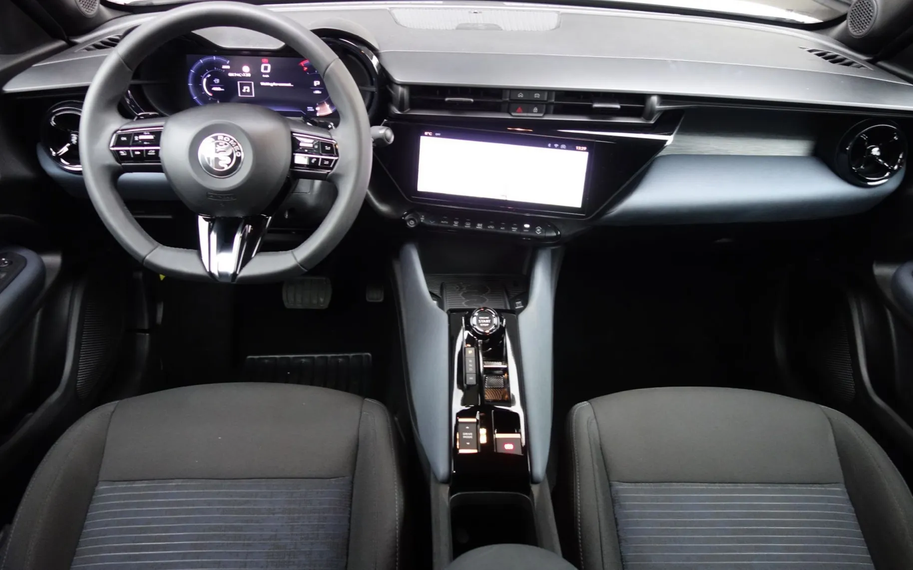 Zunanja slika - Alfa Romeo Junior - Ibrida 1.2 Core Avt. - 5