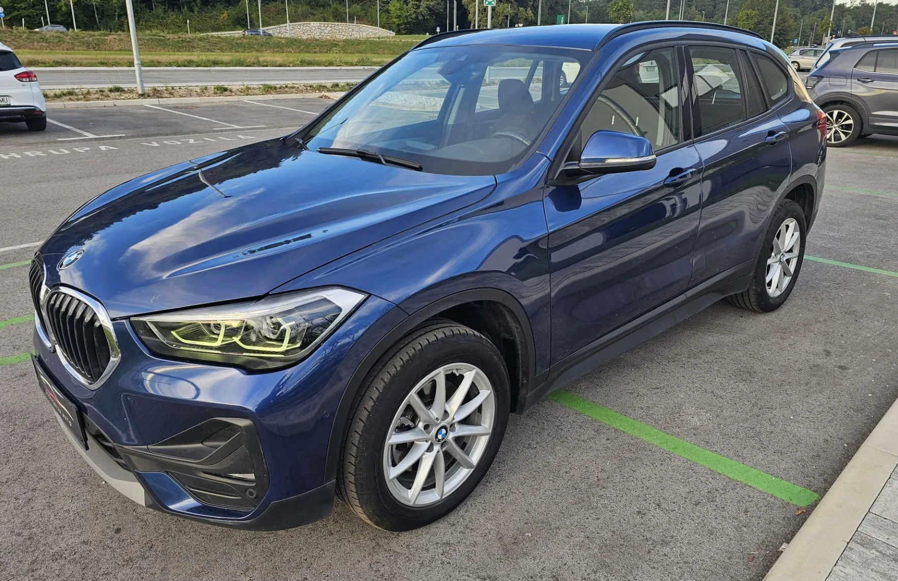 Zunanja slika - BMW X1 - serija : xDrive18d Advantage|navi|el prtljažnik|fulLED|alu - 1