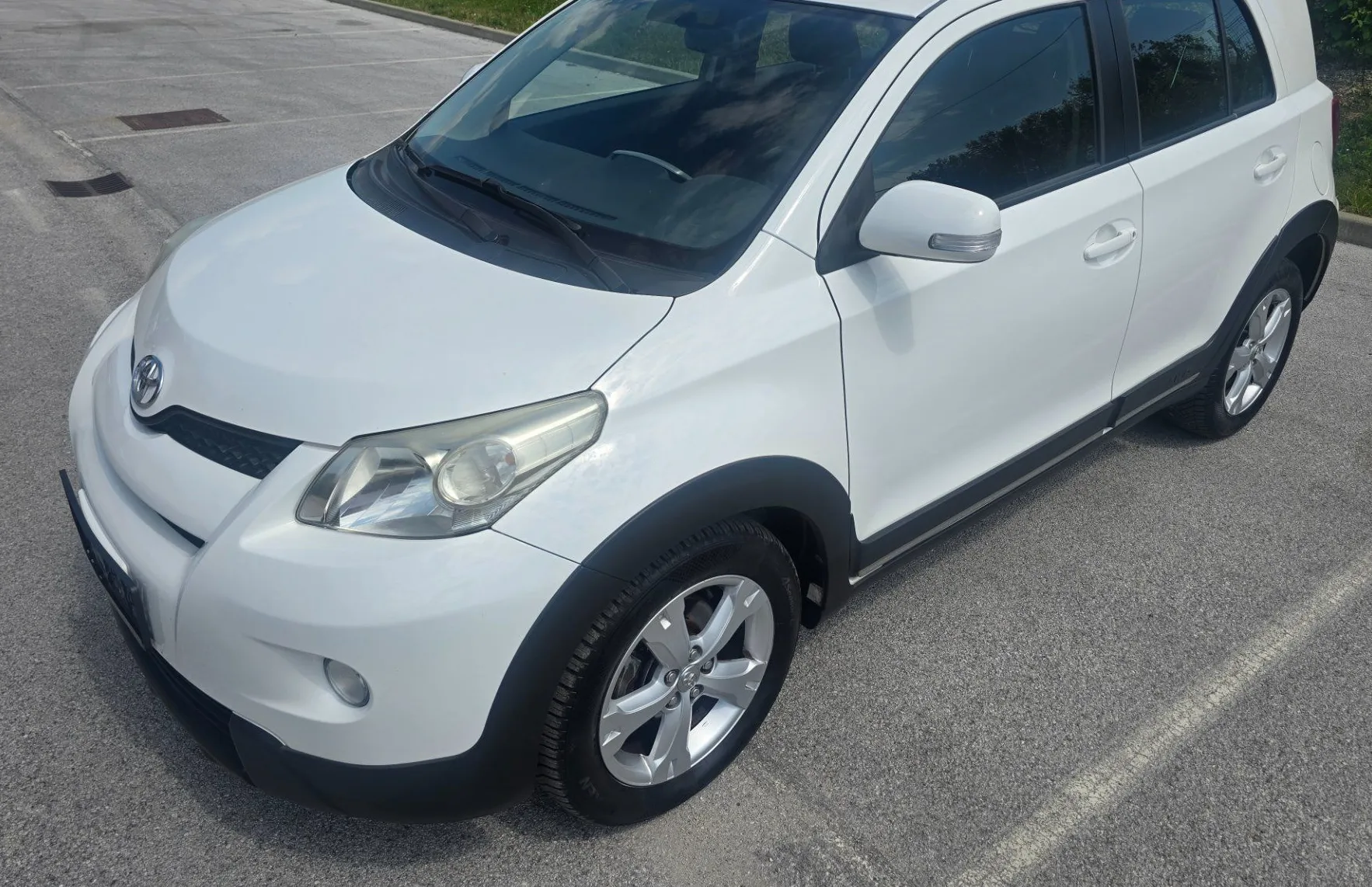 Zunanja slika - Toyota Urban Cruiser - 1.4 D4D  4x4 - 1
