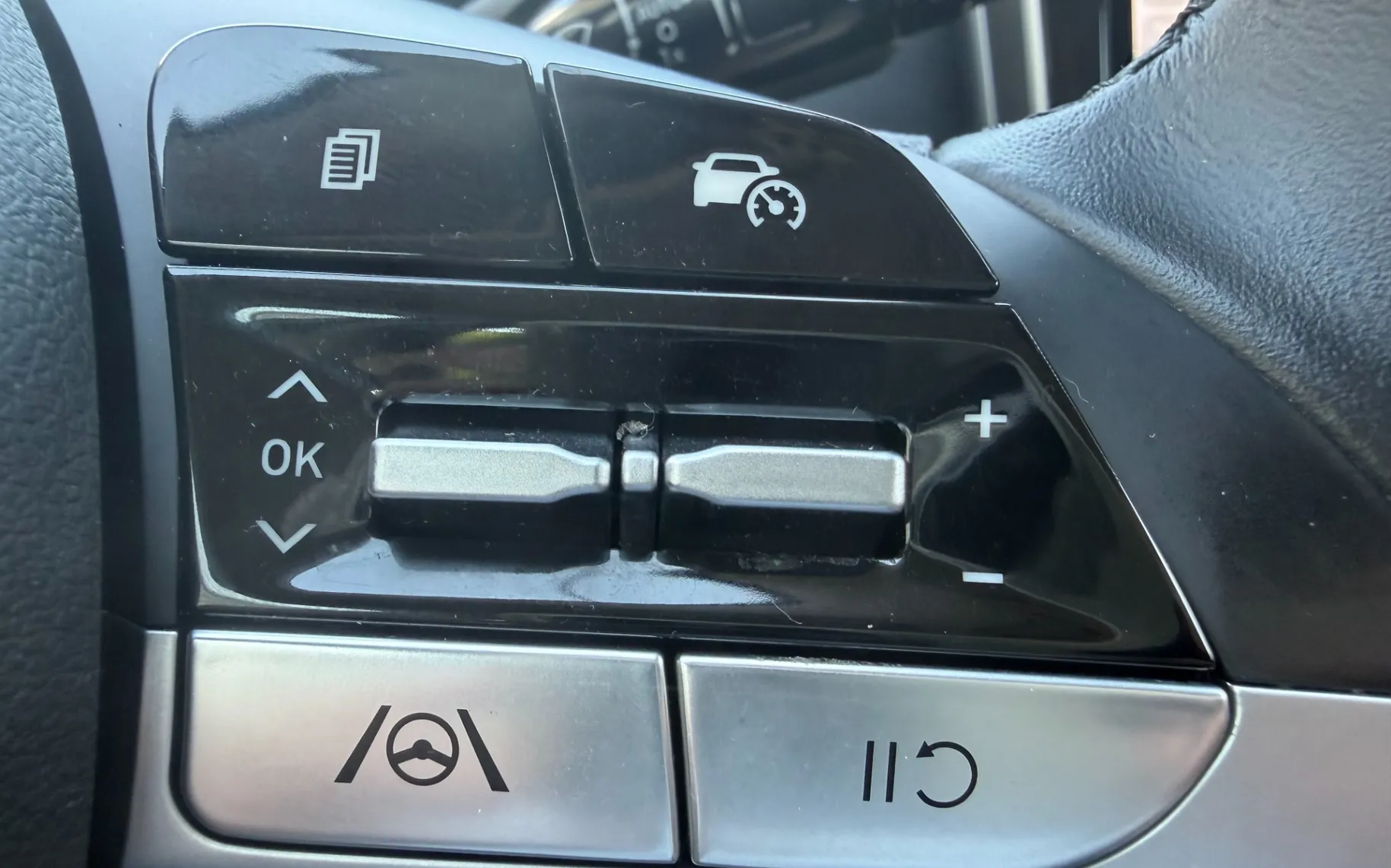 Zunanja slika - Hyundai Tucson - 1,6 CRDi Premium 48V - 20