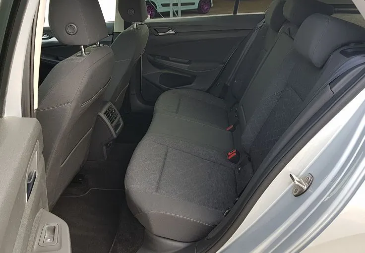 Zunanja slika - VW Golf - 1.5 TSI ACT BMT Life NAVI KAMERA GRETJE 1. LASTNIK - 10