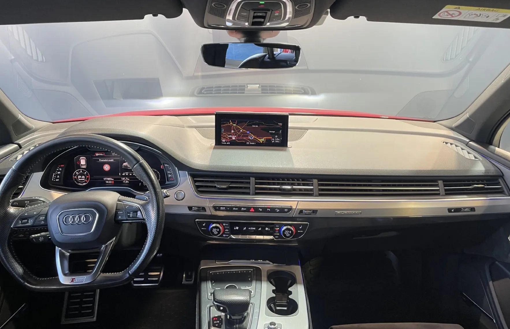 Zunanja slika - Audi Q7 - ZRAČNO-HUD-PANO-NAVI-MEMORY-ALCANTARA-VIRTUAL-22C - 11