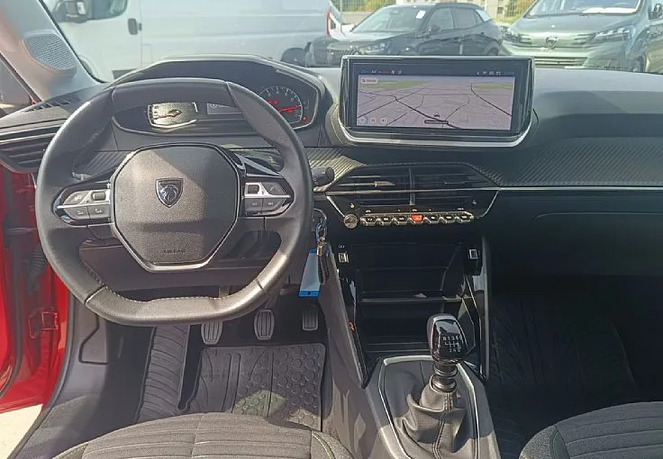 Zunanja slika - Peugeot 208 - 1.2 PureTech 100 S&S Active-NAVI-GRETJE SEDEŽEV - 8