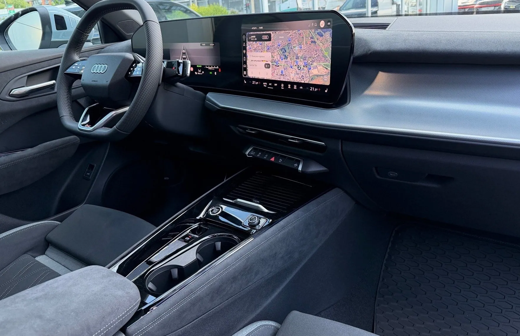 Zunanja slika - Audi Q3 - Sportback TDI quattro 142 kW - 13