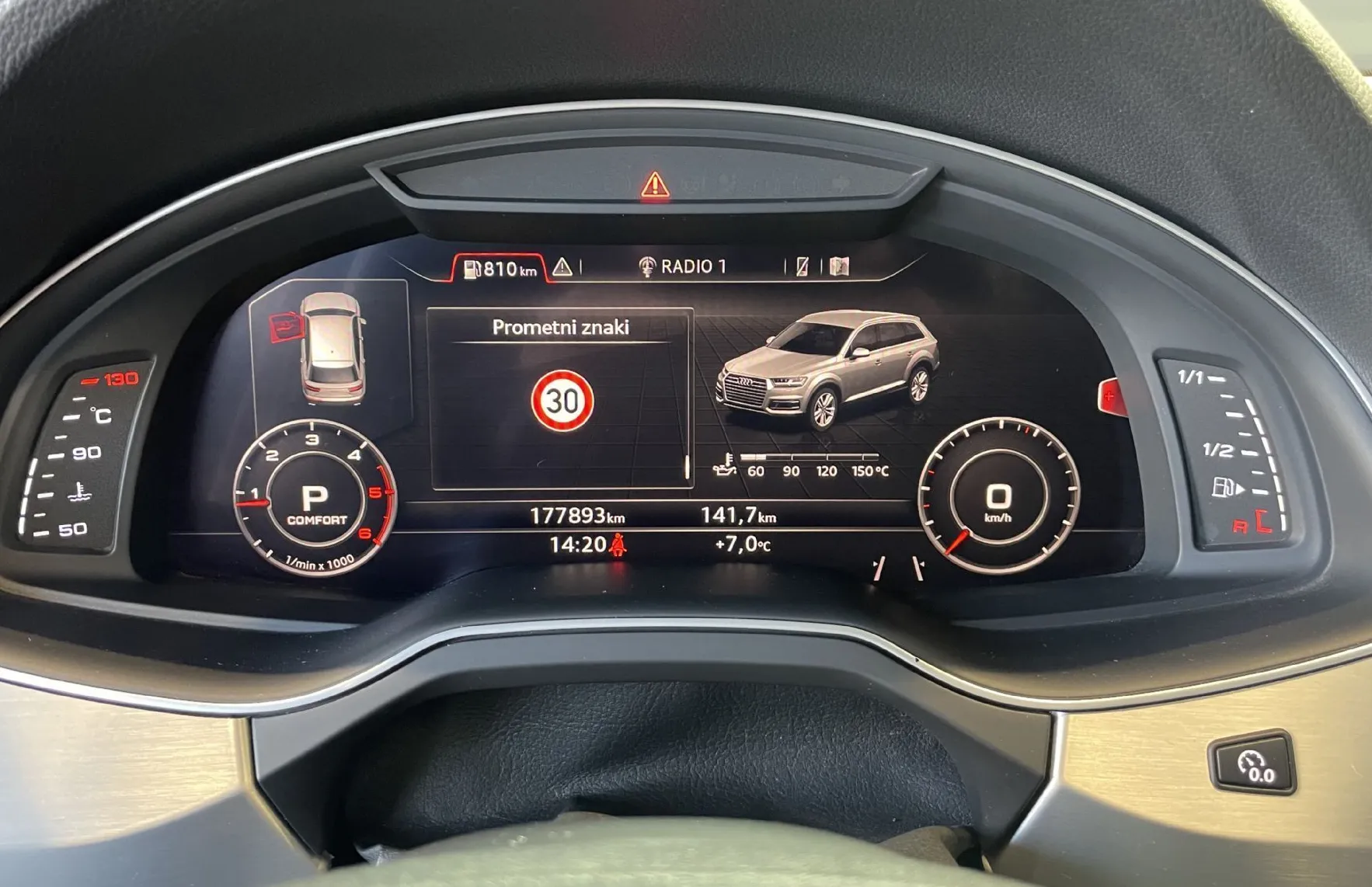 Zunanja slika - Audi Q7 - ZRAČNO-HUD-PANO-NAVI-MEMORY-ALCANTARA-VIRTUAL-22C - 18