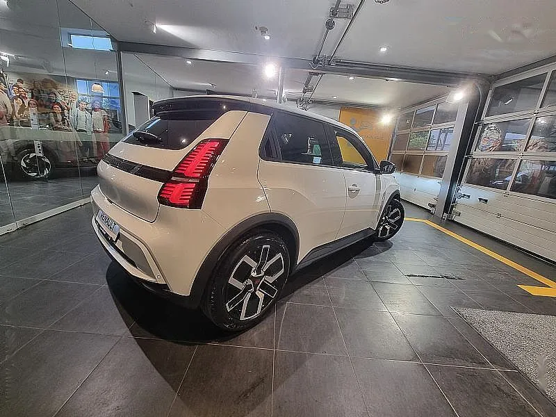 Zunanja slika - Renault 5 E-Tech Electric - Techno EV40 90kW - 5