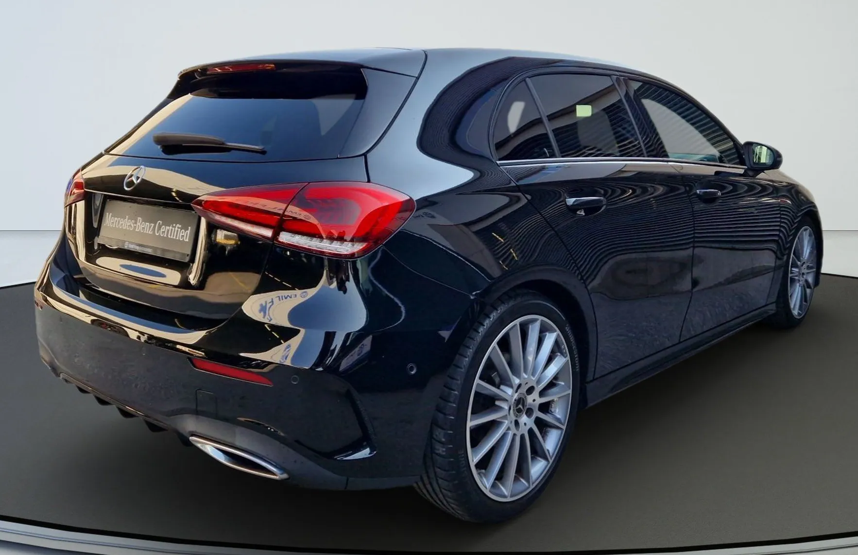 Zunanja slika - Mercedes-Benz A-Razred - A 200 AMG Line Avt. - 3