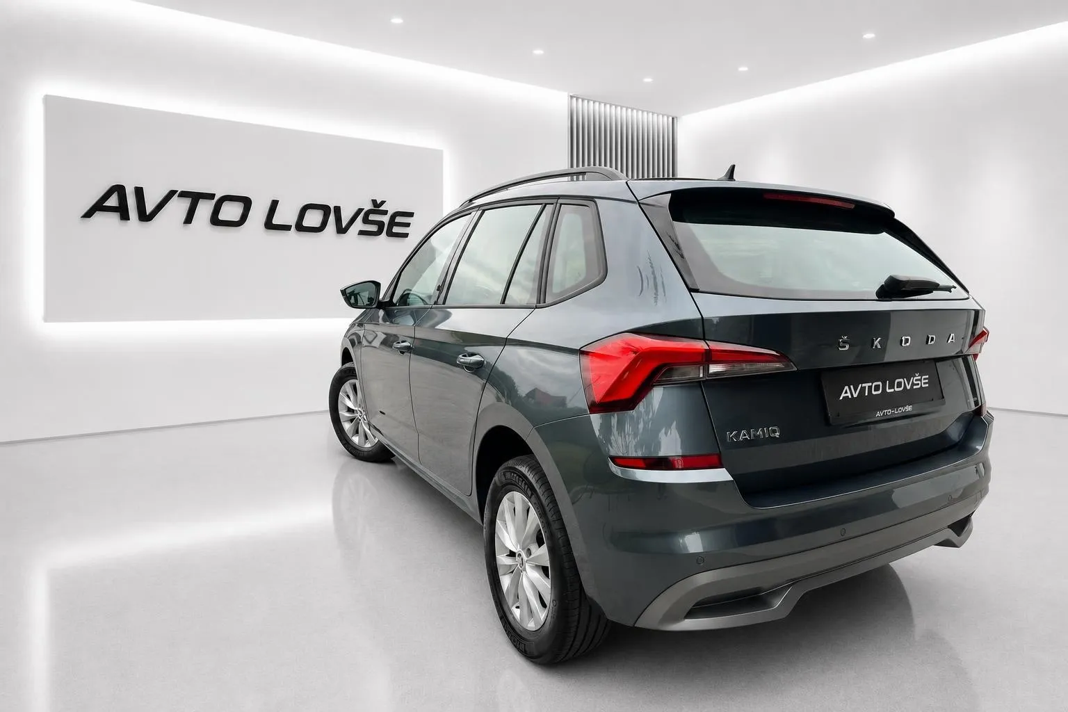 Zunanja slika - Škoda Kamiq - 1.6 TDI Ambition 1.LASTNICA-LED-NAVI-ODLIČNA - 4