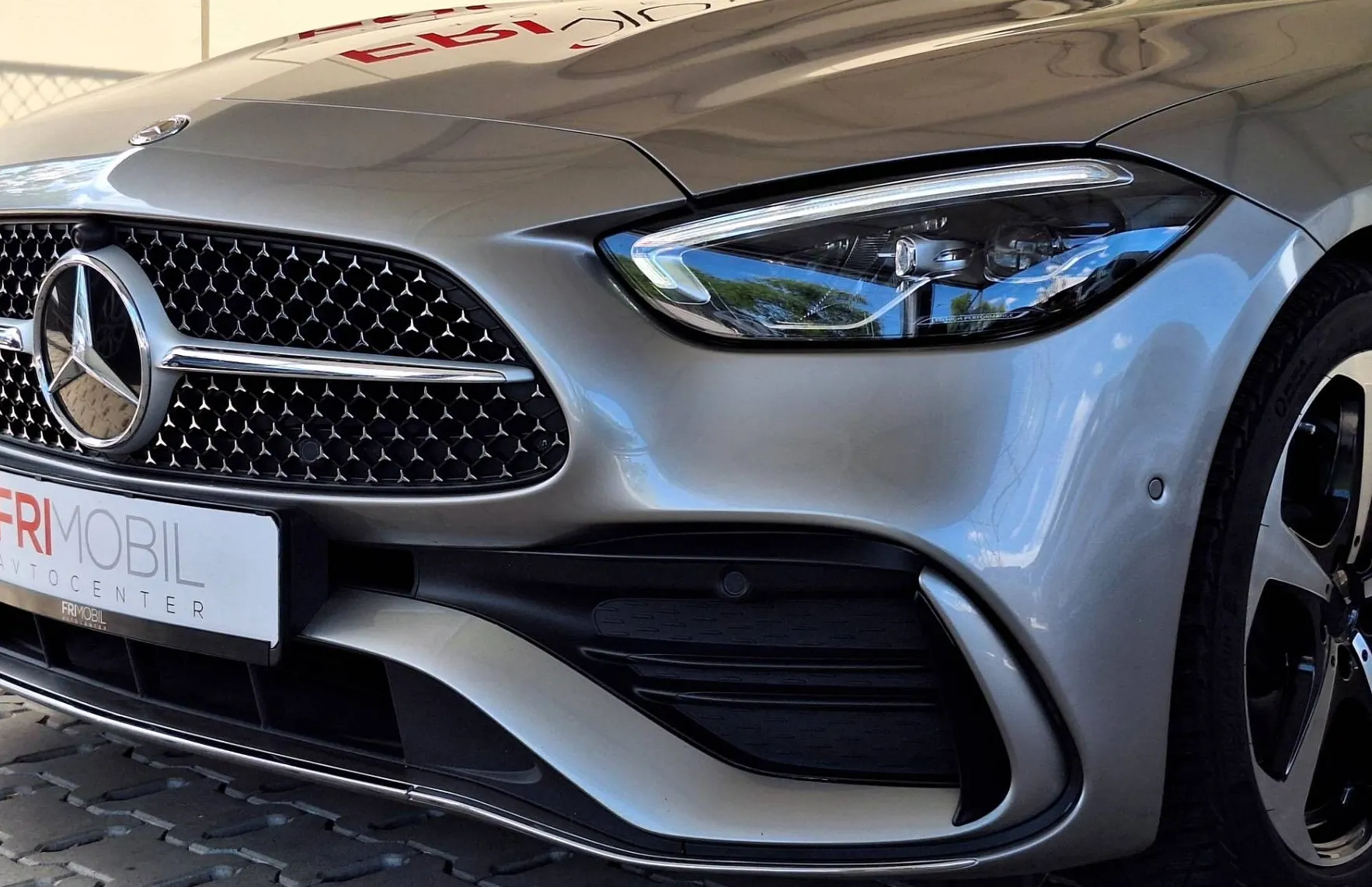 Zunanja slika - Mercedes-Benz C-Razred - C 300d AMG Line•AMBIENT•MRTVI KOTI•ACC• - 10