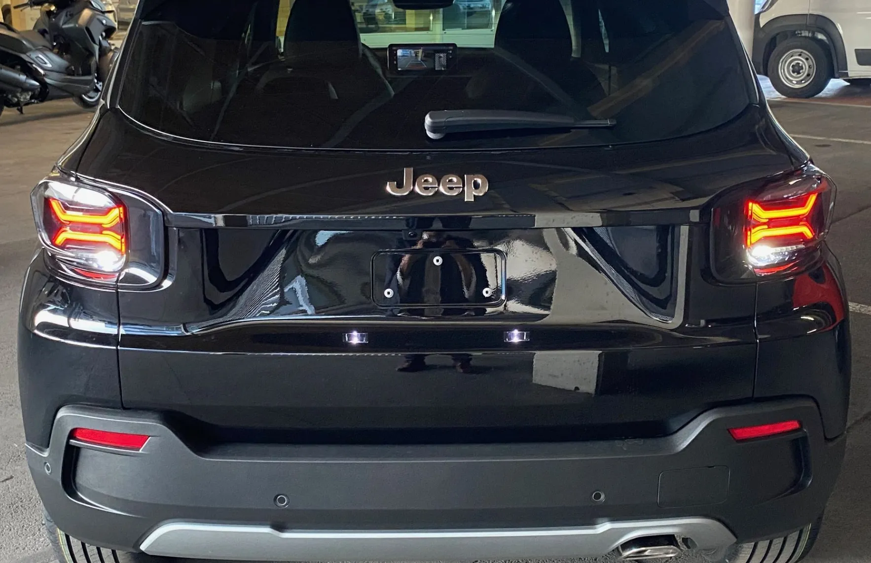 Zunanja slika - Jeep Avenger - 1.2 E-DCT6 MHEV 100 Summit - 5