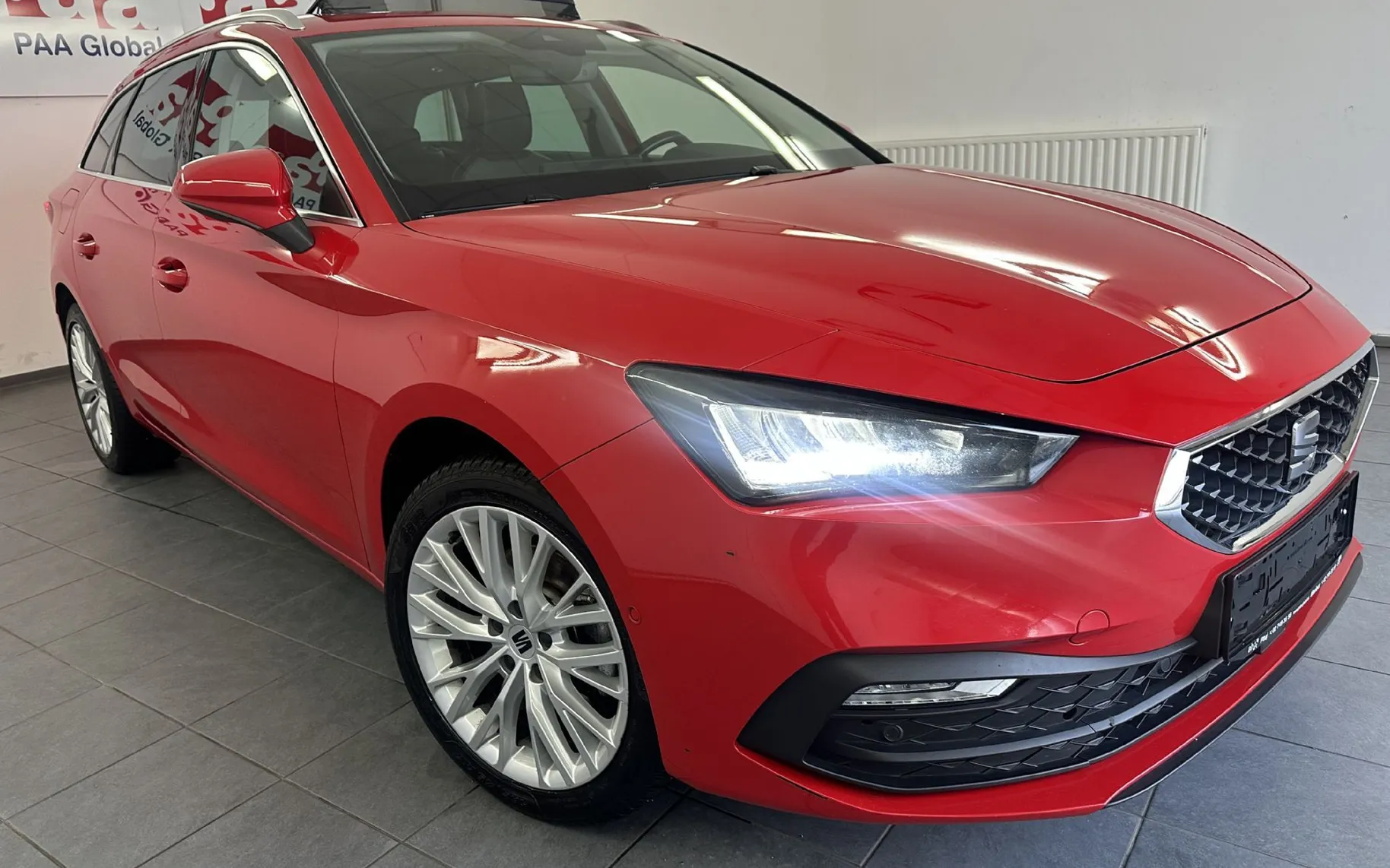 Zunanja slika - Seat Leon - 1.5 ETSI 110KW XCELLENCE.LED.KAMERA.PANORAMA - 1