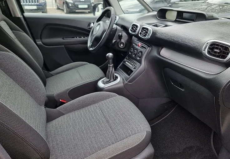 Zunanja slika - Citroën C3 Picasso - 1.2 - HITRI KREDIT BREZ POLOGA - ODLIČEN - 9