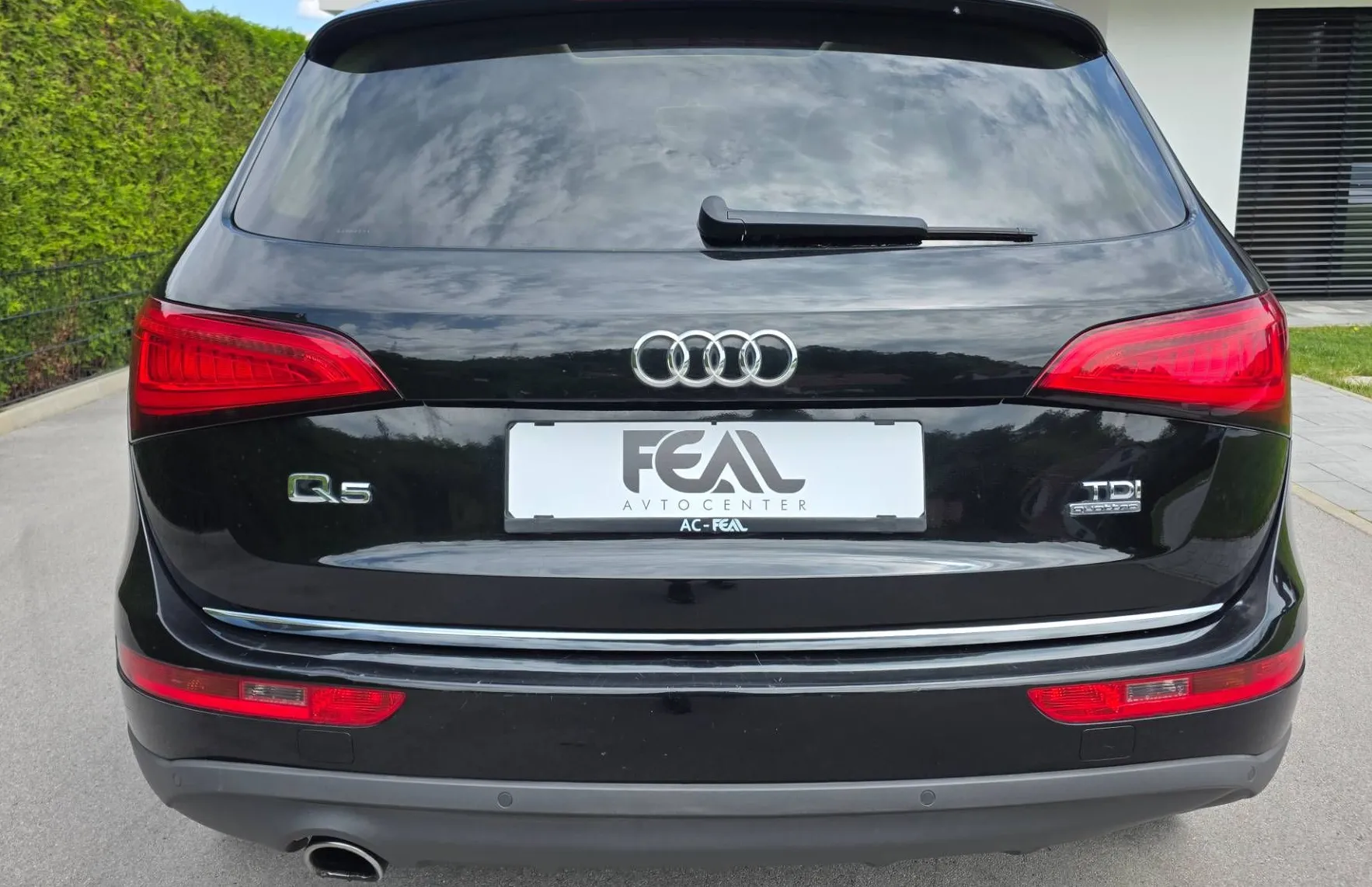 Zunanja slika - Audi Q5 - 2.0 TDI-Q-4X4-S LINE-AVT-PANORAMA-XENON-NAVI-USNJE- - 9