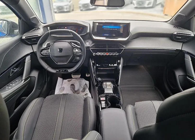 Zunanja slika - Peugeot 208 - GT HIBRID 110 e-DCT - 9