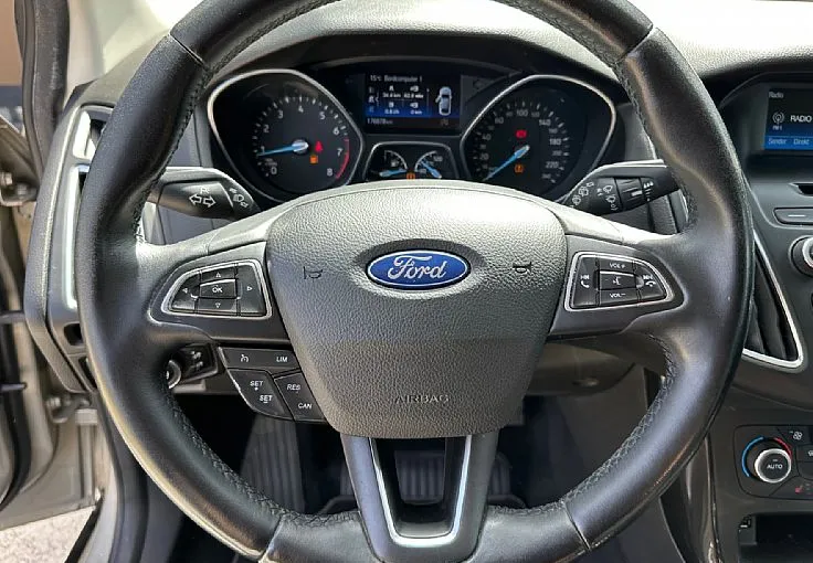Zunanja slika - Ford Focus - 1.0 EcoBoost°°1.Lastnik°°SLO poreklo - 8