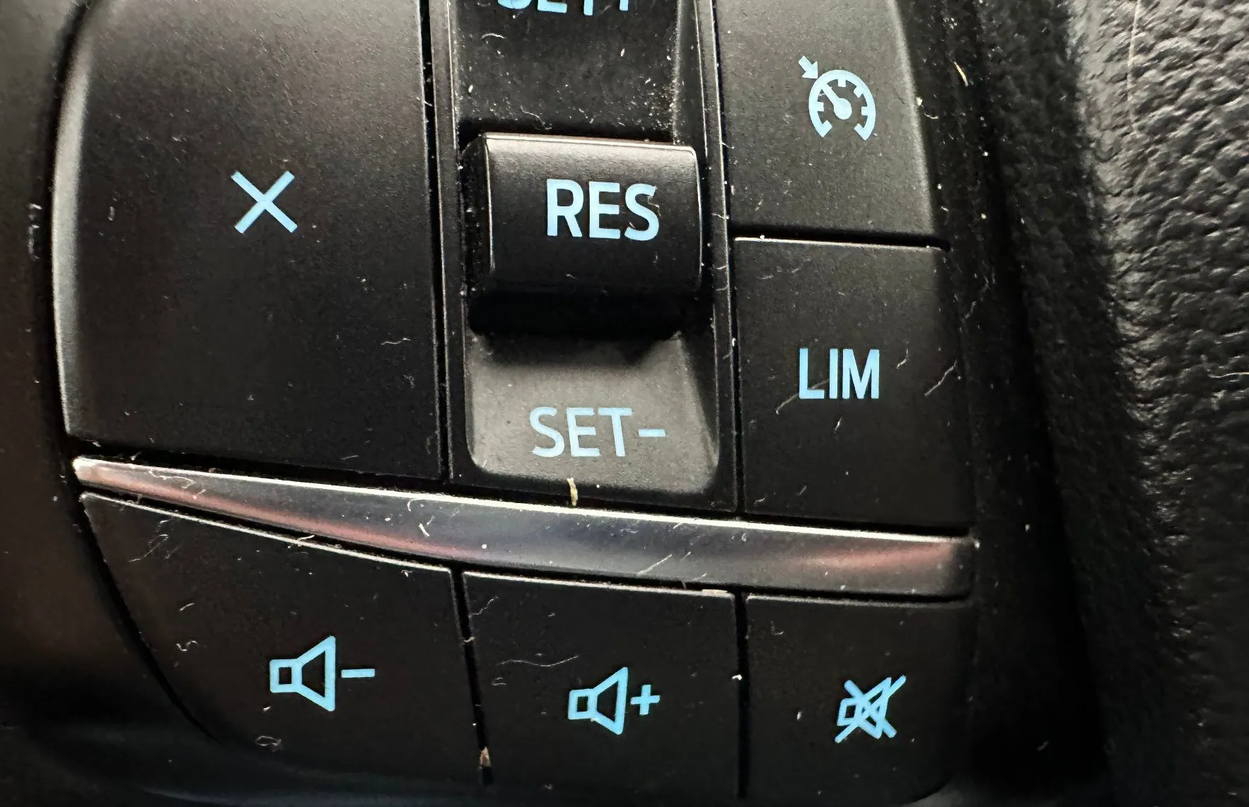 Zunanja slika - Ford Kuga - 1.5 EcoBlue ST-Line.KAMERA.NAVI.Športno podvozje - 10