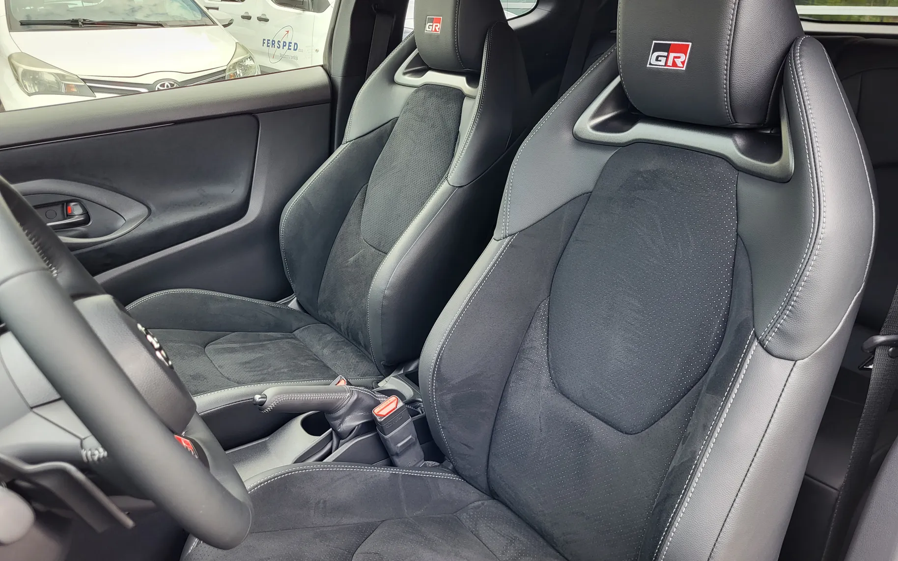 Notranja slika - Toyota Yaris - GR - 16