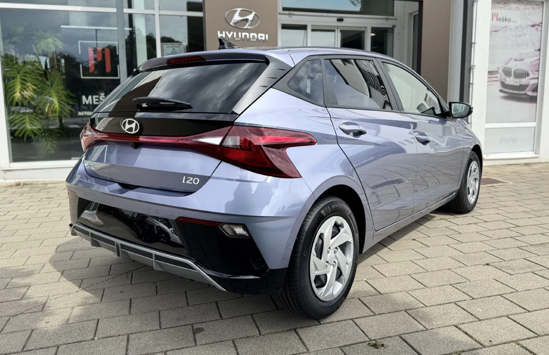Zunanja slika - Hyundai i20 - 1.0 T-GDI 90 LIFE-RG - 13