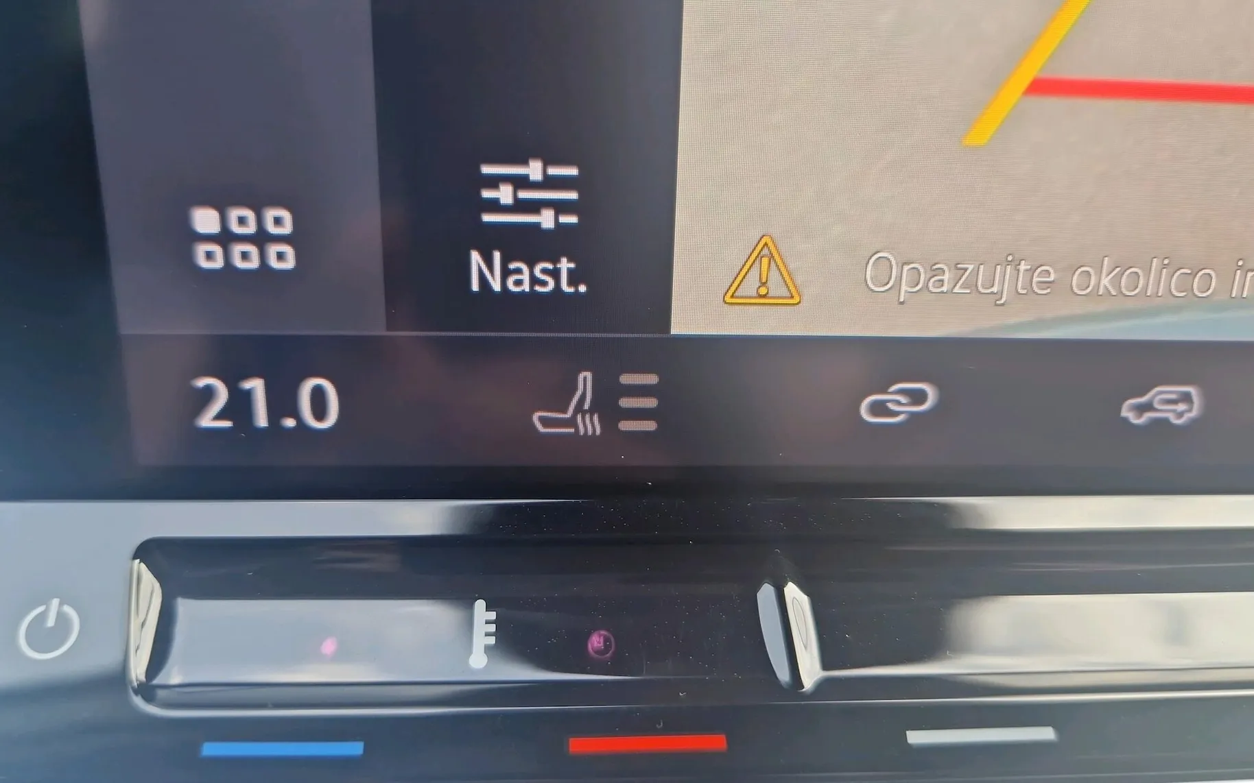 Zunanja slika - Ford Tourneo Connect - 1.5 PHEV-AVT.6-150KM-7XSEDEŽ-SLO-RADAR-F1-NAVI-LE - 22