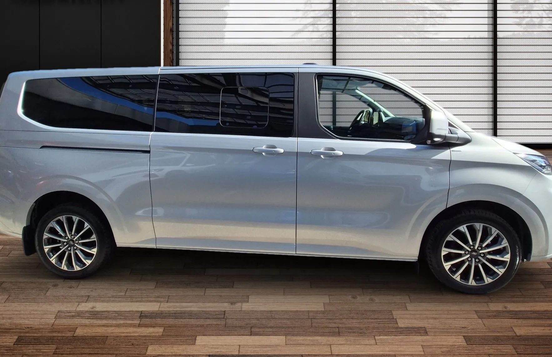 Zunanja slika - Ford Tourneo - Custom TITANIUM X 2.0 TDCi 170PS A8 L2 FWD - 3
