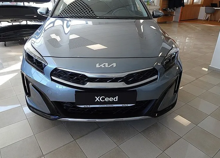 Zunanja slika - KIA XCeed - 1.6 T-GDi EX WAY ISG.7DCT ZIMSKE GUME+30° - 7