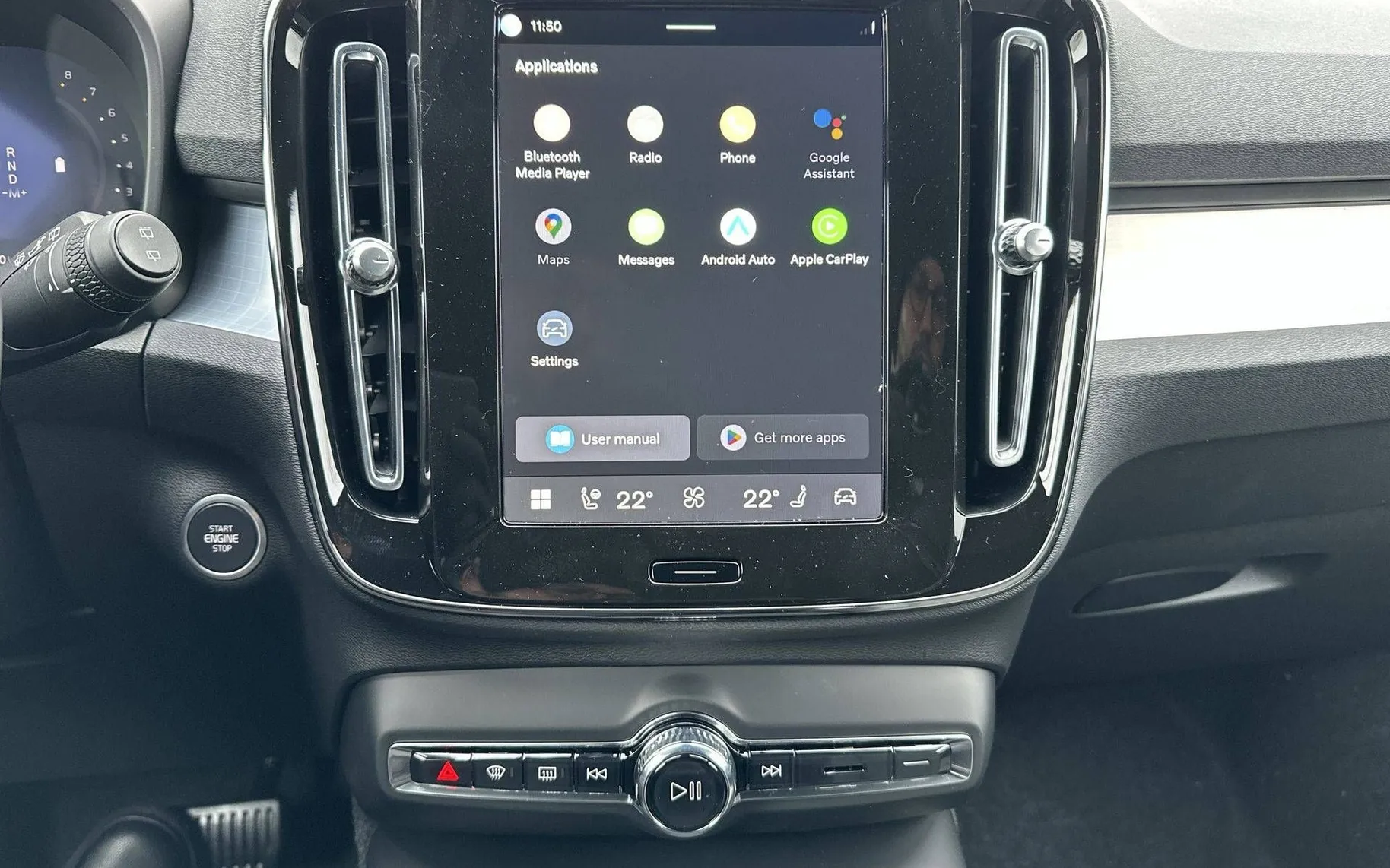 Notranja slika - Volvo XC40 - B3 P Core AT DCT... - 22