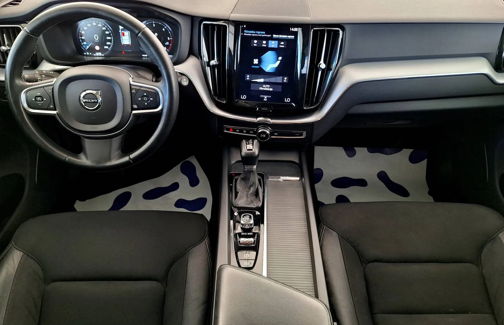 Zunanja slika - Volvo XC60 - D4 AWD Aut. Momentum•PDC•ALU19•VIRTUAL•... - 11