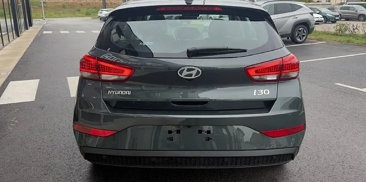 Zunanja slika - Hyundai i30 - 1.6 T-GDI 150 Style DCT - 5