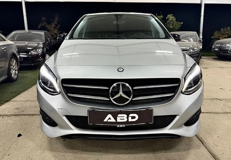 Zunanja slika - Mercedes-Benz B-Razred - B 200 d 4MATIC AMG AUT 1.LASTNIK LED KAMERA ACC - 2