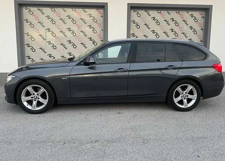 Zunanja slika - BMW Serija 3 - Touring: 318d Sport Line Led luči Navigacija Pdc Tempoma - 4