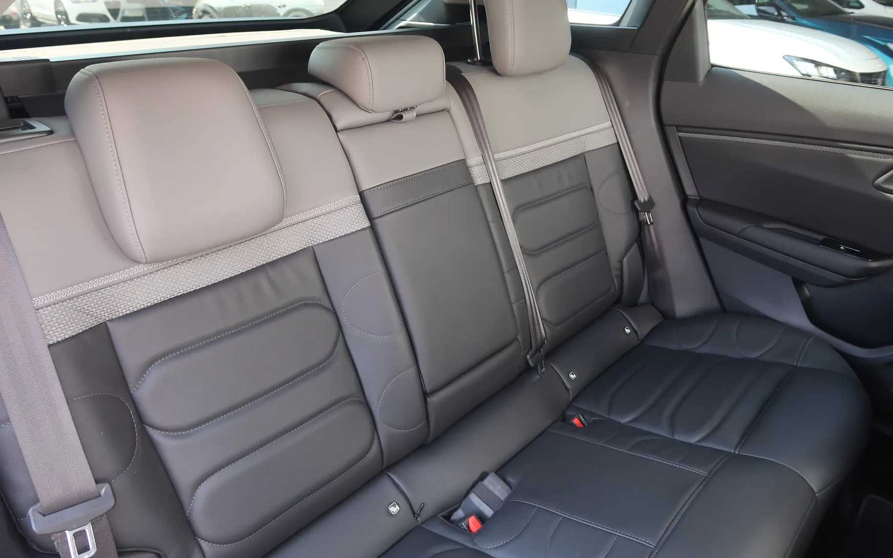 Zunanja slika - Citroën C5 - X Plus 1.2L PureTech 130 S&S EAT8 - 20