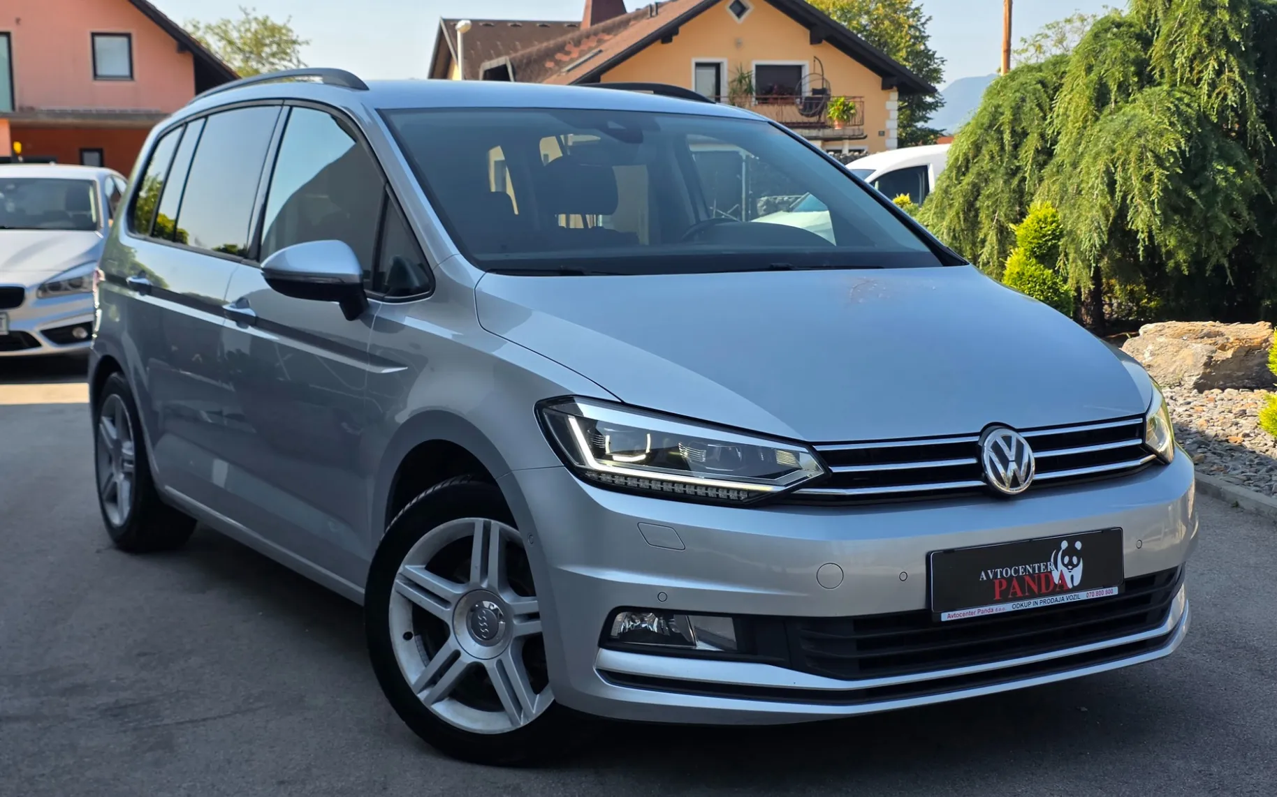 Zunanja slika - Volkswagen Touran - 1,6 TDI Comfortline DSG - 6