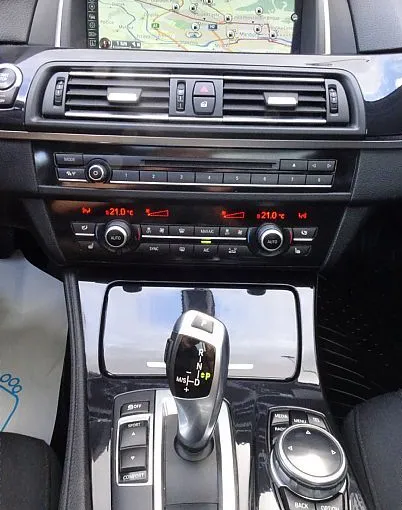 Zunanja slika - BMW Serija 5 - Touring: 520d AUT. PANORAMA KLJUKA - FINANCIRANJE - LEAN - 8