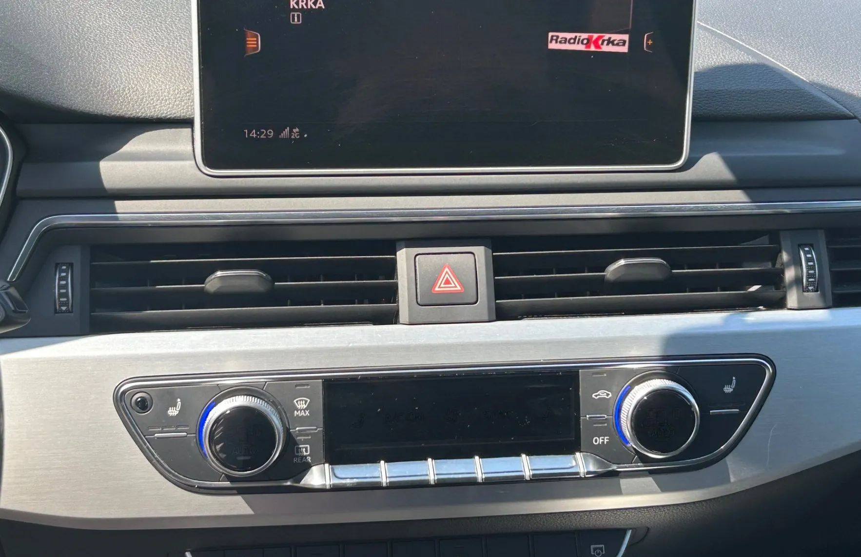 Zunanja slika - Audi A4 - Avant 35 TDI Sport S - Line  S tronic - 6
