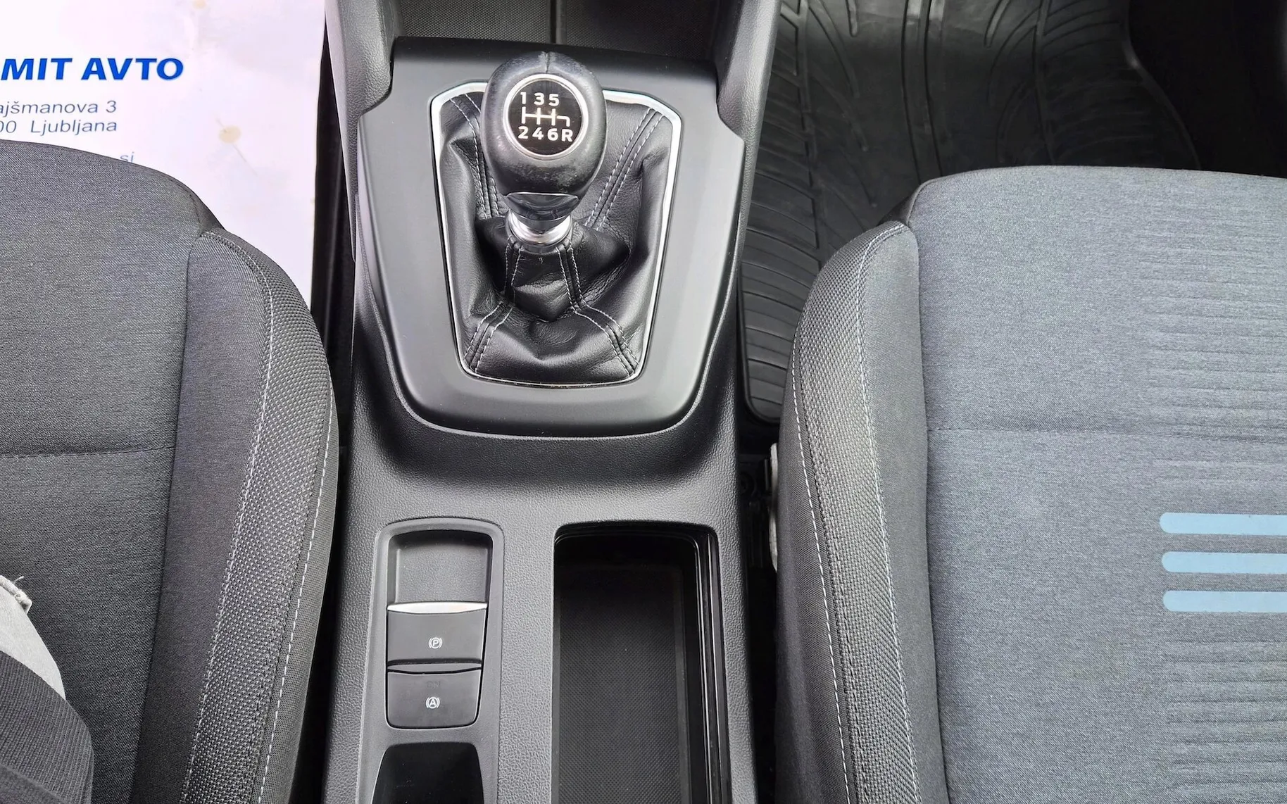 Zunanja slika - Ford Focus - Karavan 1.0 EcoBoost Active-SLO-NAVI-RADAR-BLISS - 14