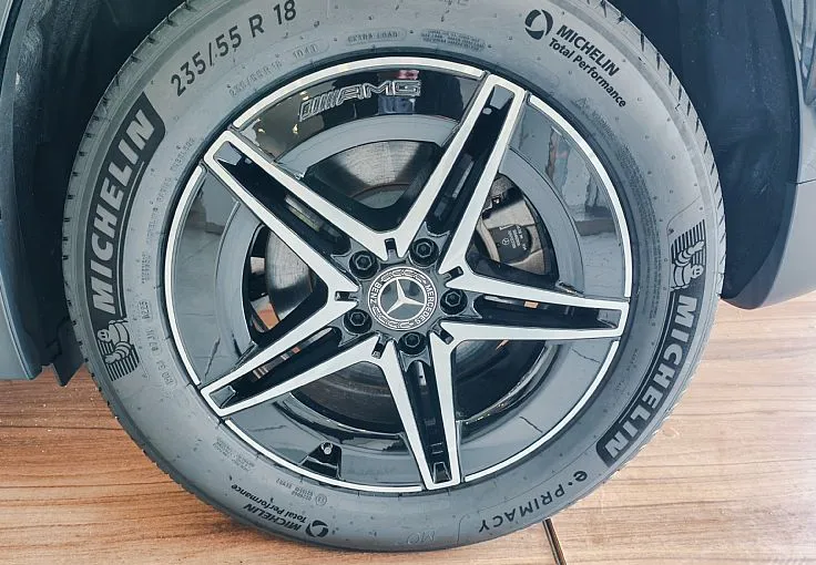 Zunanja slika - Mercedes-Benz EQA - 350 4MATIC FULL AMG-360 KAM-MRT.K-ALCANTARA-VIDEO - 4